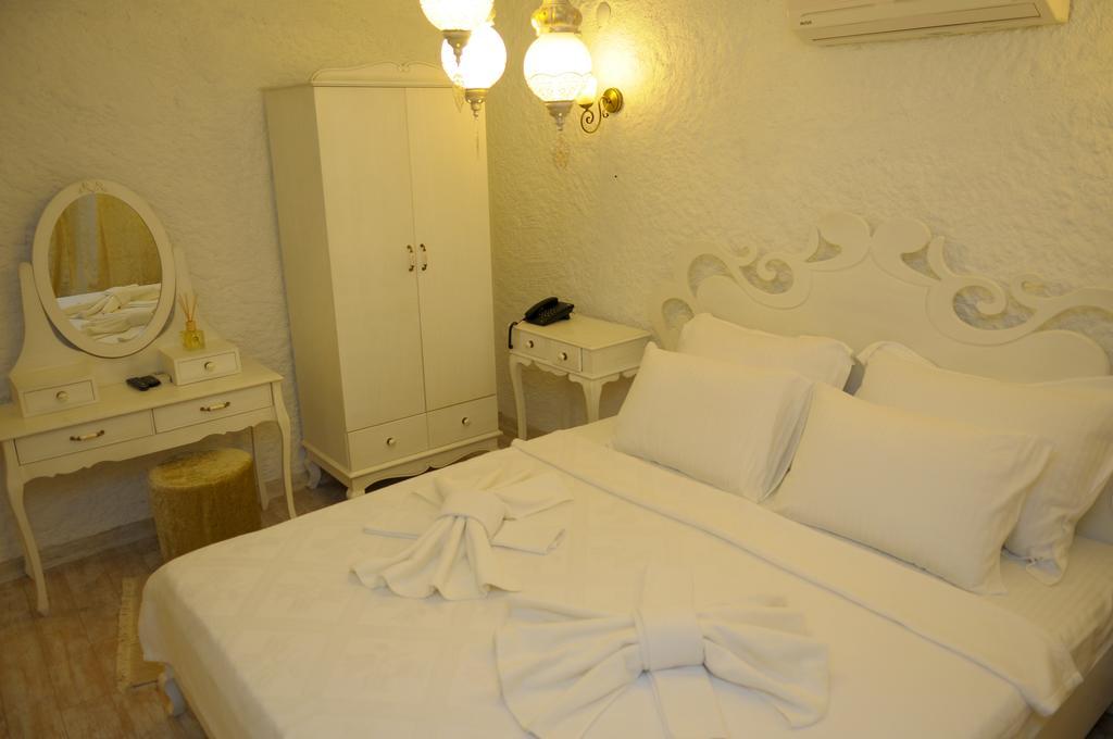Alacati Alanur Otel Zimmer foto
